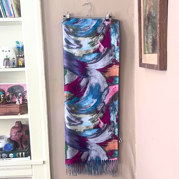 🏷️🎉totw • abstract colorful paint stroke scarf poncho shawl - Picture 3 of 10